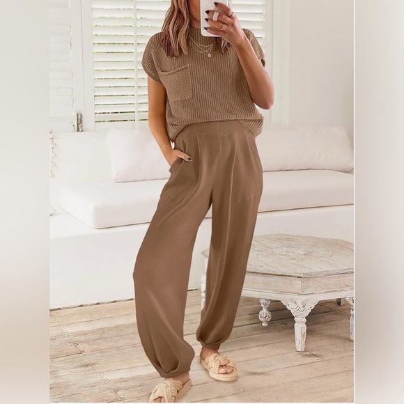 Tan Women's Pants and sweater set - Picture 1 of 6
